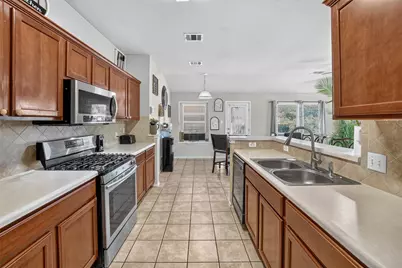 2436 Butler Way, Round Rock, TX 78665 - Photo 14