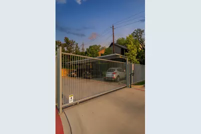 4004 Banister Lane #303, Austin, TX 78704 - Photo 34