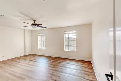 8116 Forest Heights Lane, Austin, TX 78749 - Photo 18