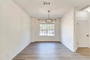 8116 Forest Heights Ln, Austin, TX 78749 - Photo 8