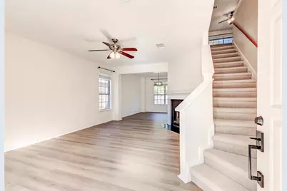 8116 Forest Heights Lane, Austin, TX 78749 - Photo 4