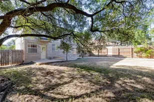 8116 Forest Heights Ln, Austin, TX 78749 - Photo 32