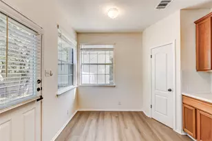 8116 Forest Heights Ln, Austin, TX 78749 - Photo 14