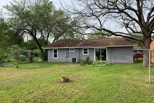 1400 Kamar Dr, Austin, TX 78757 - Photo 16