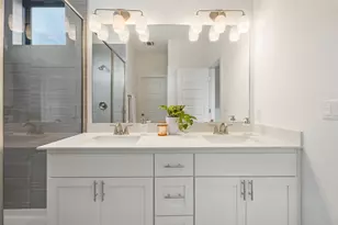 6409 Berkman Dr, Austin, TX 78723 - Photo 20