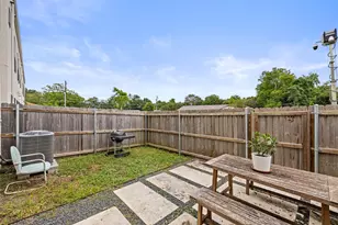 6409 Berkman Dr, Austin, TX 78723 - Photo 34