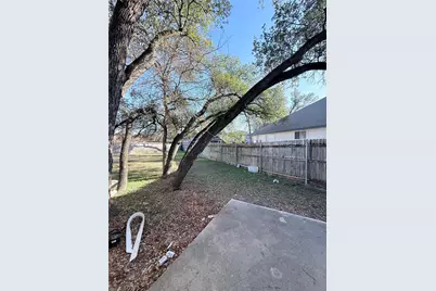 8621 Talyne Chaise Circle #B, Austin, TX 78729 - Photo 16