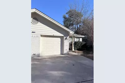 8621 Talyne Chaise Circle #B, Austin, TX 78729 - Photo 2