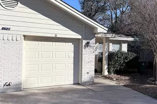 8621 Talyne Chaise Cir, Austin, TX 78729 - Photo 2