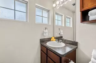 4520 Graceful Ln, Austin, TX 78725 - Photo 22