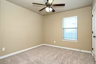 224 Geode Ln, Jarrell, TX 76537 - Photo 28