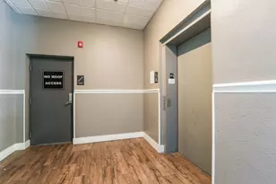 910 W 25th St, Austin, TX 78705 - Photo 18