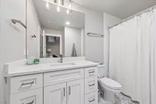 360 Nueces St, Austin, TX 78701 - Photo 30