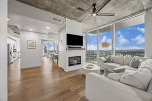 360 Nueces St, Austin, TX 78701 - Photo 10