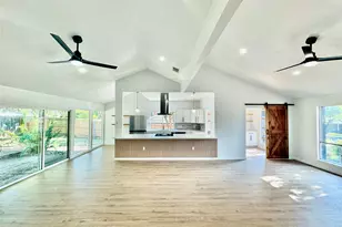 9506 Stonebridge Dr, Austin, TX 78758 - Photo 10