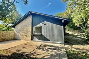 9506 Stonebridge Dr, Austin, TX 78758 - Photo 12