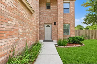 370 Holly Grove Street, Kyle, TX 78640 - Photo 8