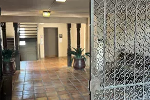 505 W 7th St, Austin, TX 78701 - Photo 6