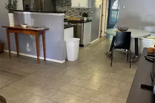 505 W 7th St, Austin, TX 78701 - Photo 16