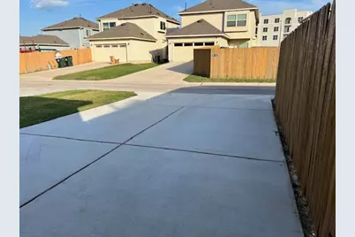 221 Arabian Colt Drive, Georgetown, TX 78626 - Photo 28