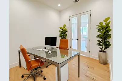 3614 Abbate Circle #B, Austin, TX 78721 - Photo 10