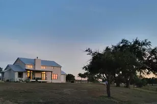 621 Stanton Rd, Johnson City, TX 78636 - Photo 40