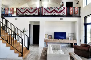 621 Stanton Rd, Johnson City, TX 78636 - Photo 6