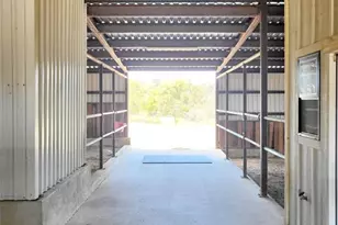 621 Stanton Rd, Johnson City, TX 78636 - Photo 36