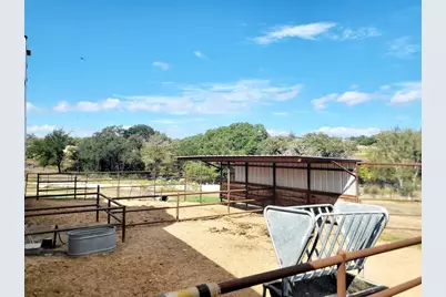 621 Stanton Road, Johnson City, TX 78636 - Photo 38