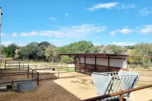 621 Stanton Rd, Johnson City, TX 78636 - Photo 38