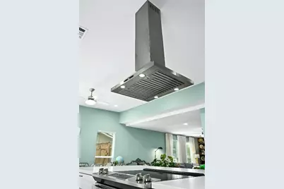 7317 Shadywood Drive, Austin, TX 78745 - Photo 20