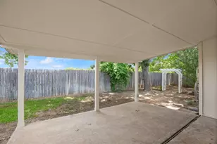 157 Meadowlark Cir, Georgetown, TX 78626 - Photo 20