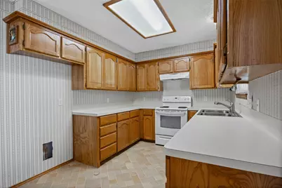 10706 Creek View Drive, Austin, TX 78748 - Photo 10