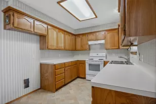10706 Creek View Dr, Austin, TX 78748 - Photo 10