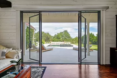 148 Trailmaster Circle, Driftwood, TX 78619 - Photo 10