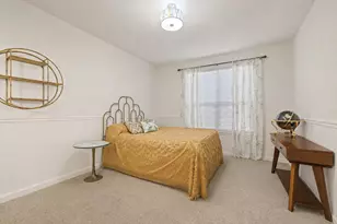 1900 Scofield Ridge Pkwy, Austin, TX 78727 - Photo 14