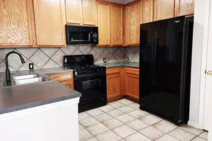 8518 Cahill Dr, Austin, TX 78729 - Photo 8