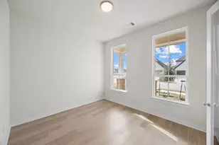 124 Top View Dr, Liberty Hill, TX 78642 - Photo 14