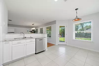 2913 Wavecrest Boulevard, Austin, TX 78728 - Photo 10