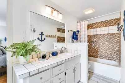 16619 Jamaica Cove Road, Jamaica Beach, TX 77554 - Photo 24