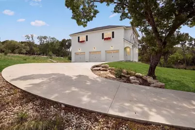 8018 and 8023 Lakeview, Volente, TX 78641 - Photo 4