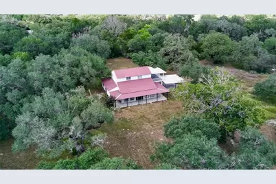 1097 White Loop Road, Columbus, TX 78934 - Photo 38