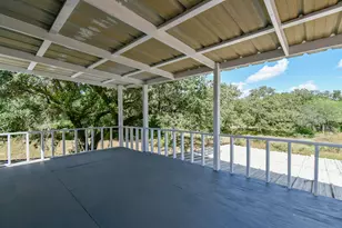 1097 White Loop Rd, Columbus, TX 78934 - Photo 26