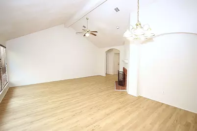 1910 Balsam Way, Round Rock, TX 78665 - Photo 4