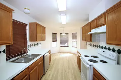 1910 Balsam Way, Round Rock, TX 78665 - Photo 14