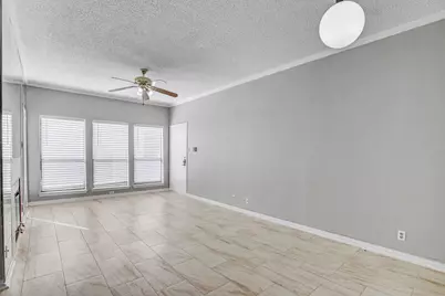 807 W 25th Street #210, Austin, TX 78705 - Photo 4