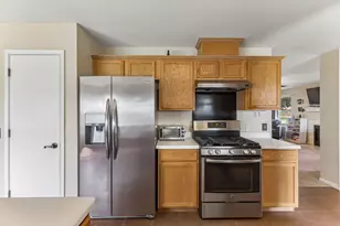 808 Red River Ln, Leander, TX 78641 - Photo 4