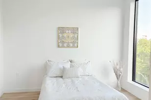 2209 S 1st St, Austin, TX 78704 - Photo 12