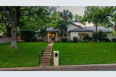 340 Columbine Street, Marble Falls, TX 78654 - Photo 32