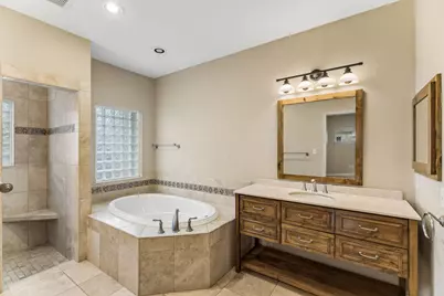 340 Columbine Street, Marble Falls, TX 78654 - Photo 14